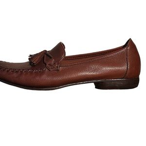 Cole Haan Tasseled Loafers Women’s Size 8AA